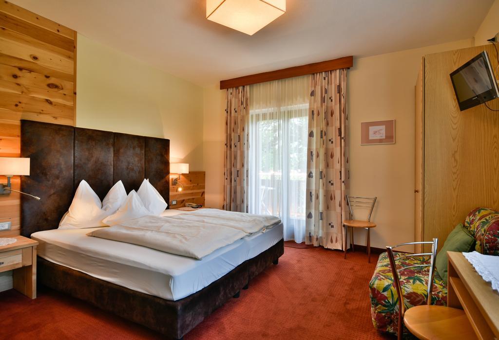Hotel Villnerhof Egna Eksteriør bilde